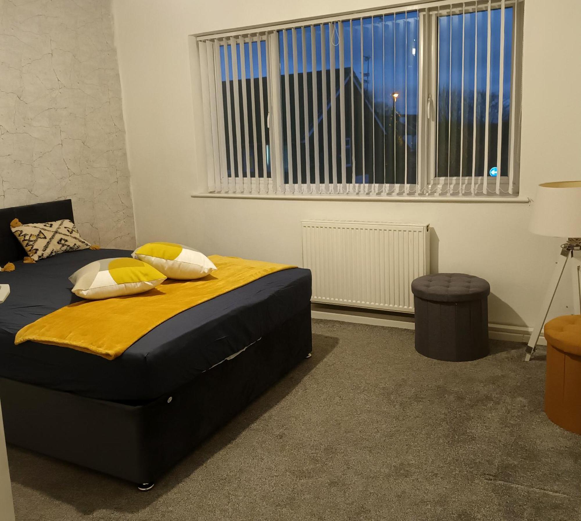 וויטפילד 2 Bed Apartment מראה חיצוני תמונה